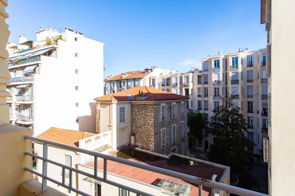 L1 Suite Auguste Valensin 10 Min A Pied Mer Clim&Wifi Nizza Kültér fotó